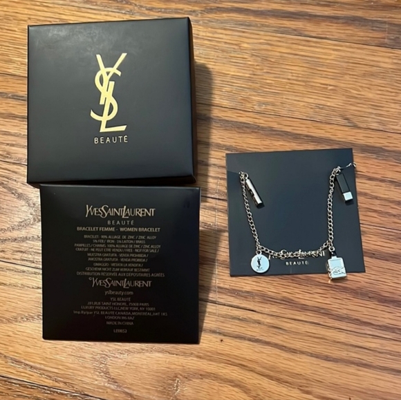 YSL Bundle of two (cosmetic pouch and bracelet) - Picture 7 of 10